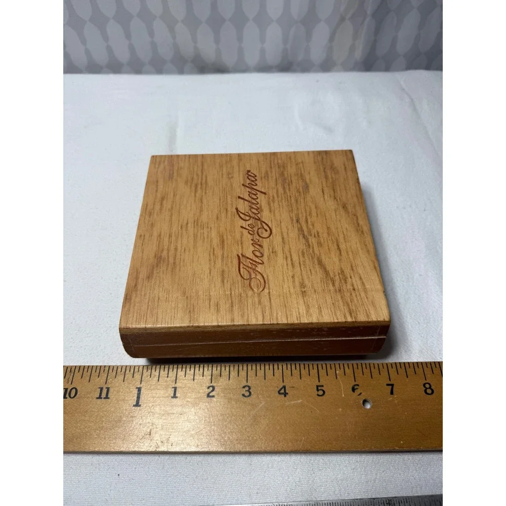Flor de Jalapa Gran Corona Wooden‎ Cigar Box Empty Display Storage Collectible